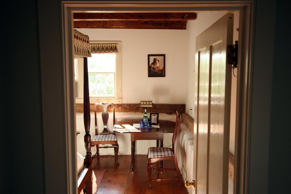 The Stone House Bed And Breakfast Hurley Habitación foto